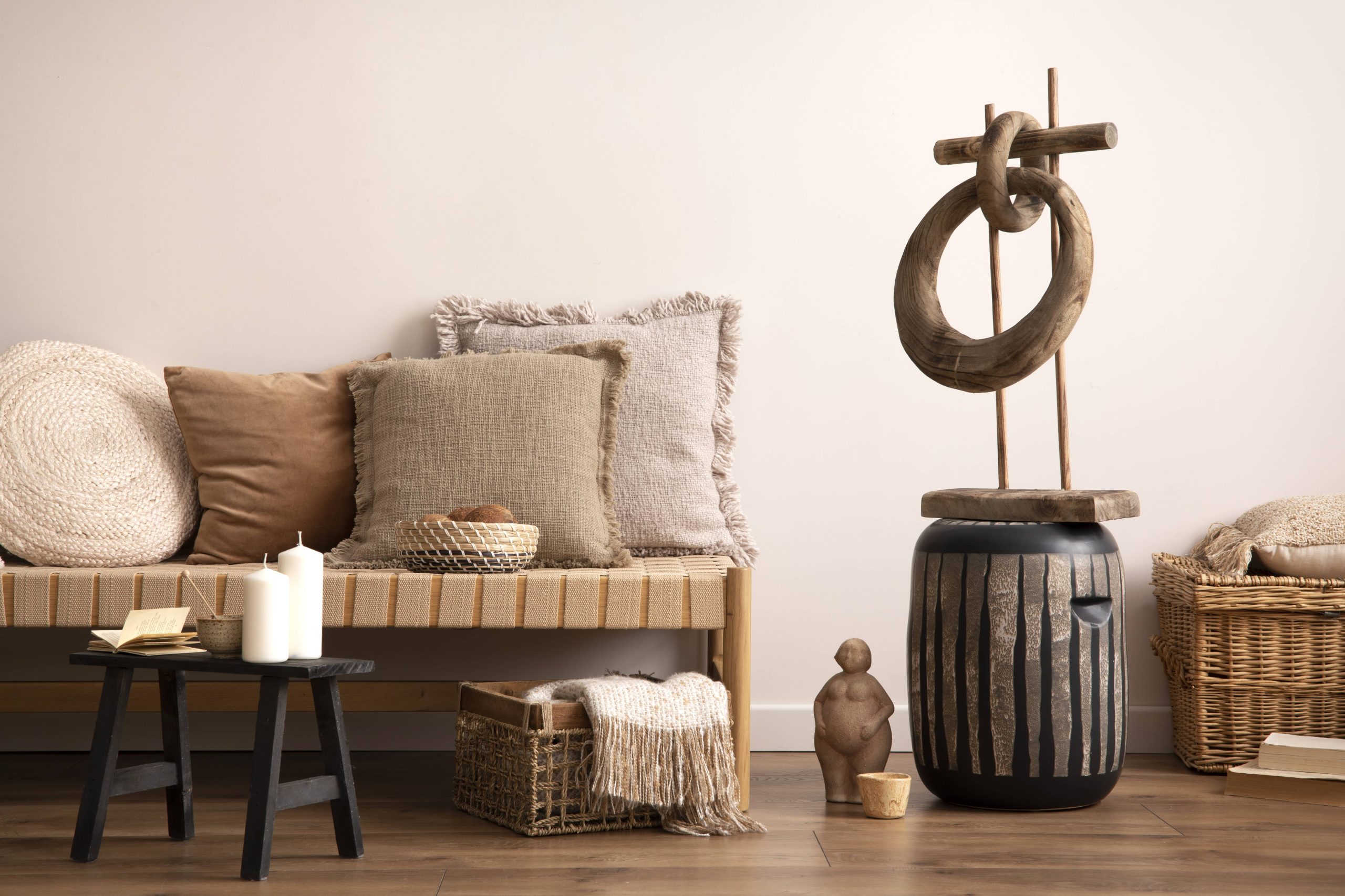 Ten Essential Home Décor Pieces You Should Have